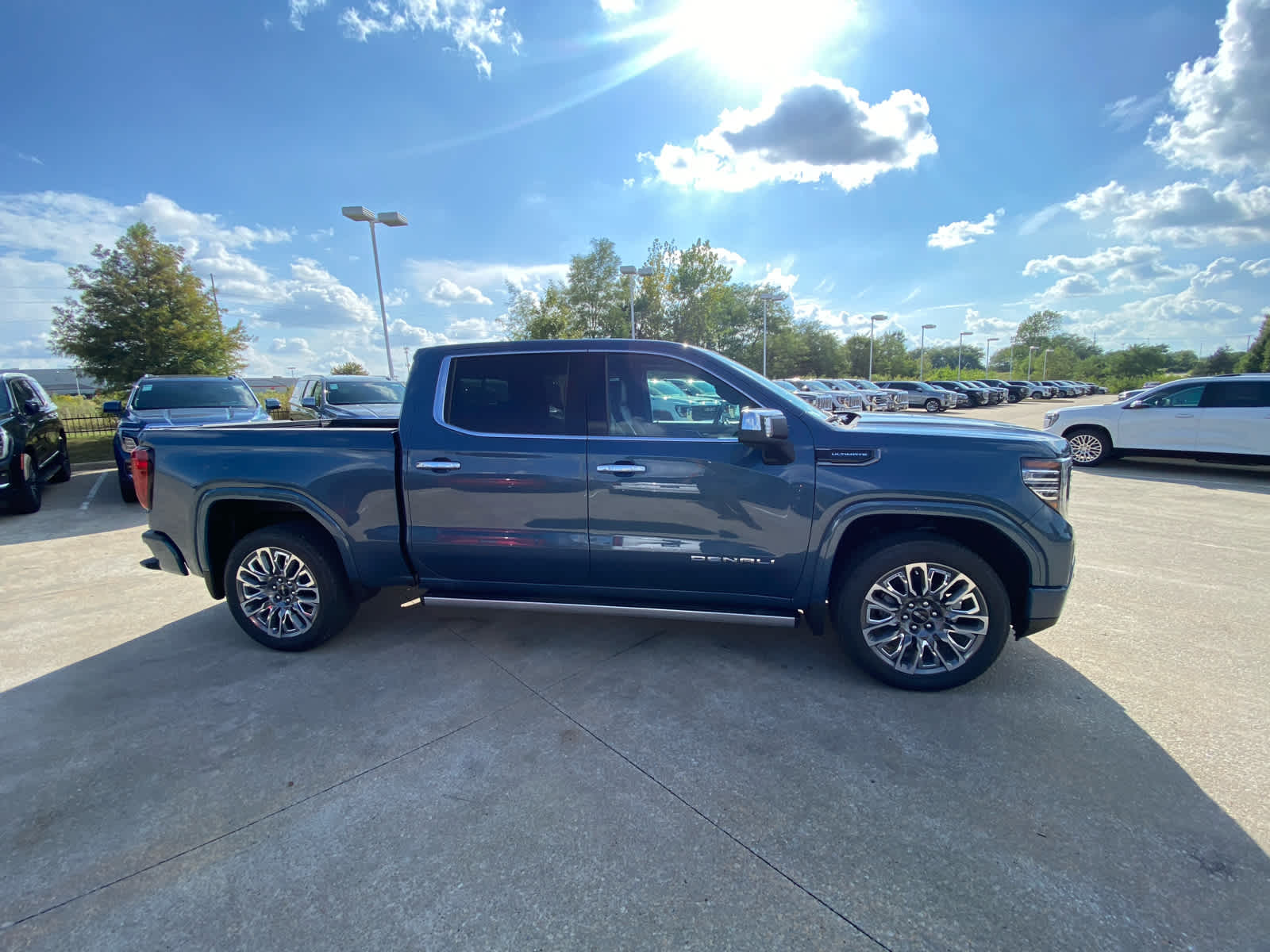 2026 Gmc Sierra 1500 Denali Ultimate photo 5
