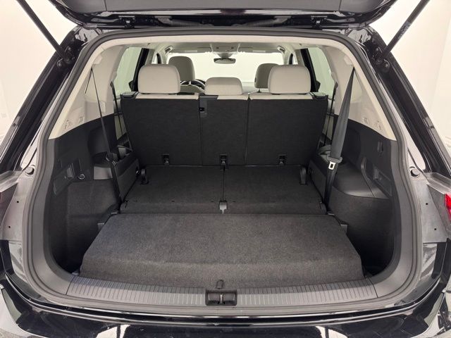 2024 Volkswagen Tiguan S photo 39