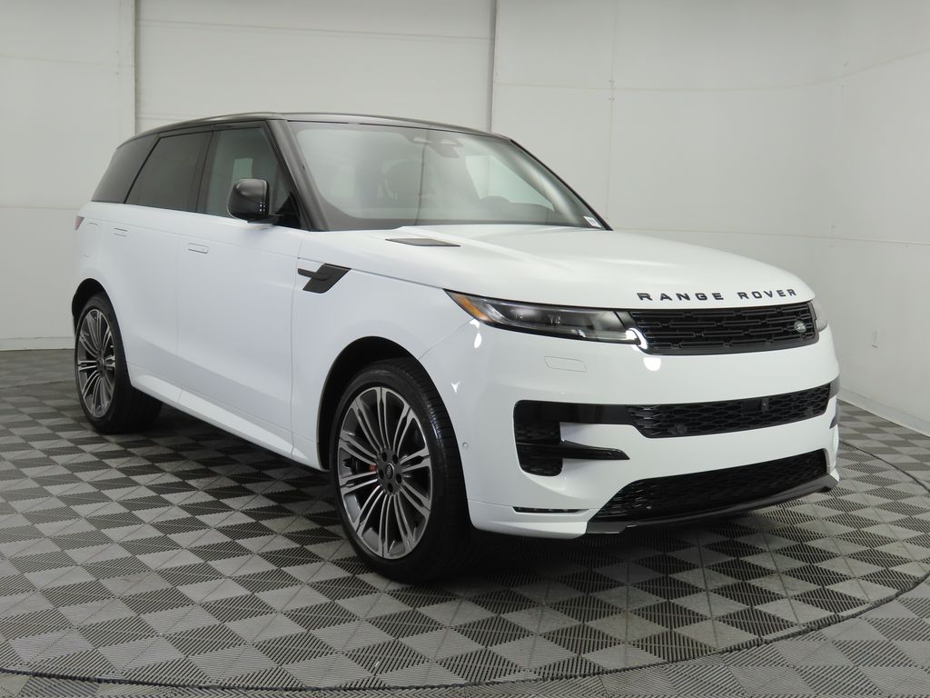 2025 Land Rover Range Rover Sport SE photo 3