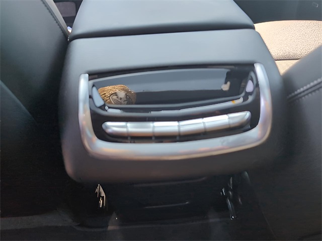 2024 Cadillac XT6 Premium Luxury photo 32