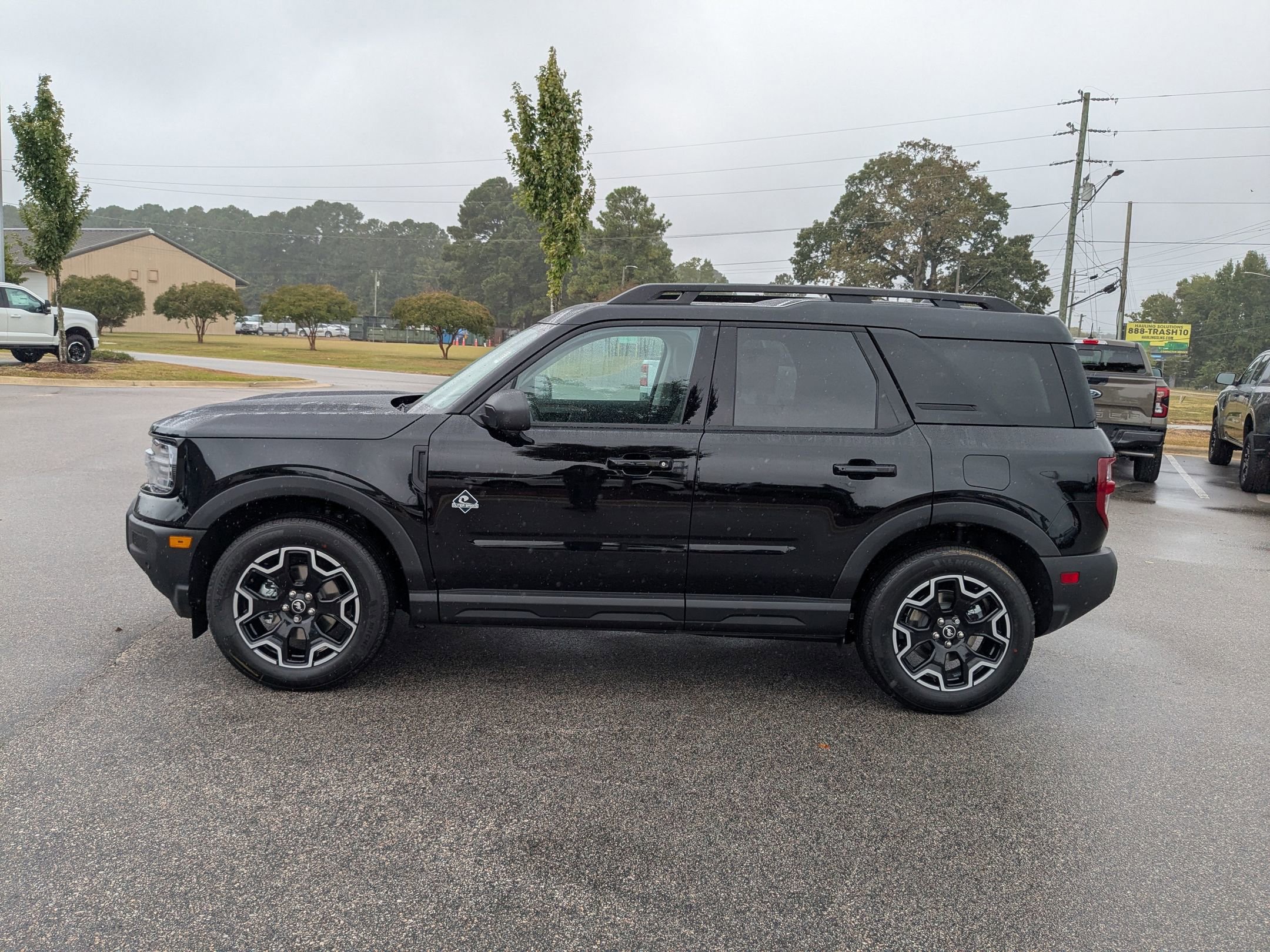 2025 Ford Bronco Sport Outer Banks photo 8