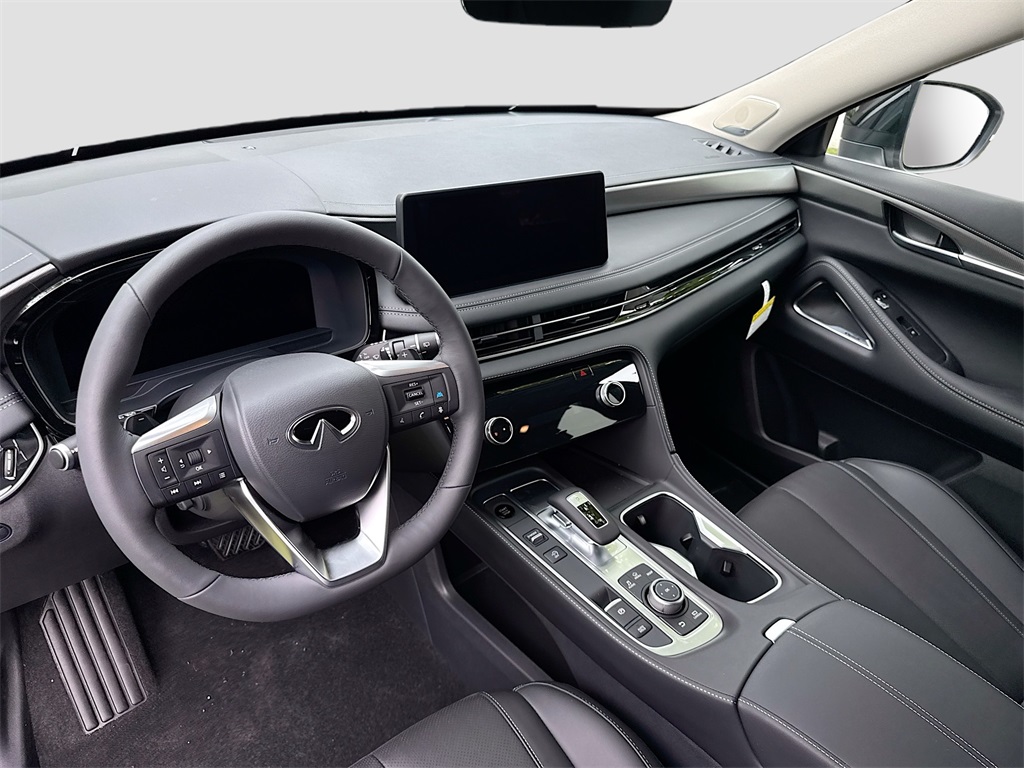 2026 Infiniti QX60 Luxe photo 9