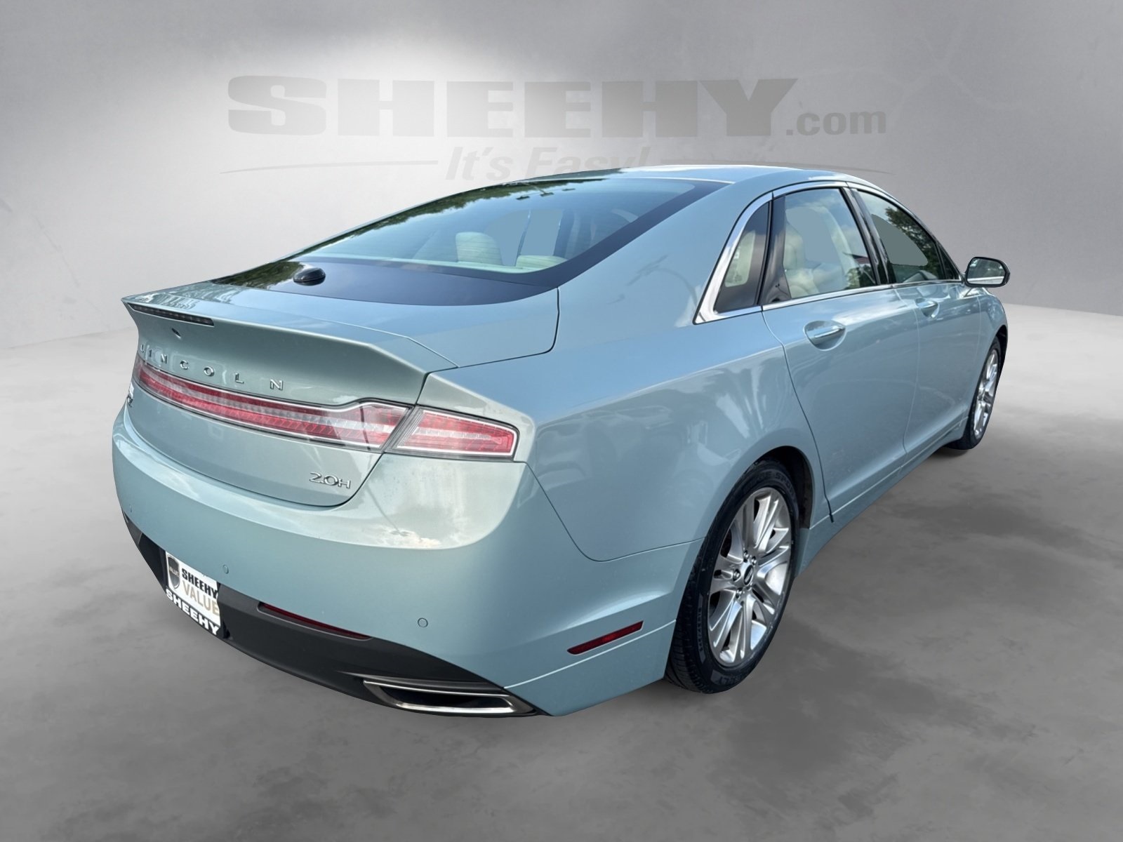 2013 Lincoln MKZ Hybrid photo 9