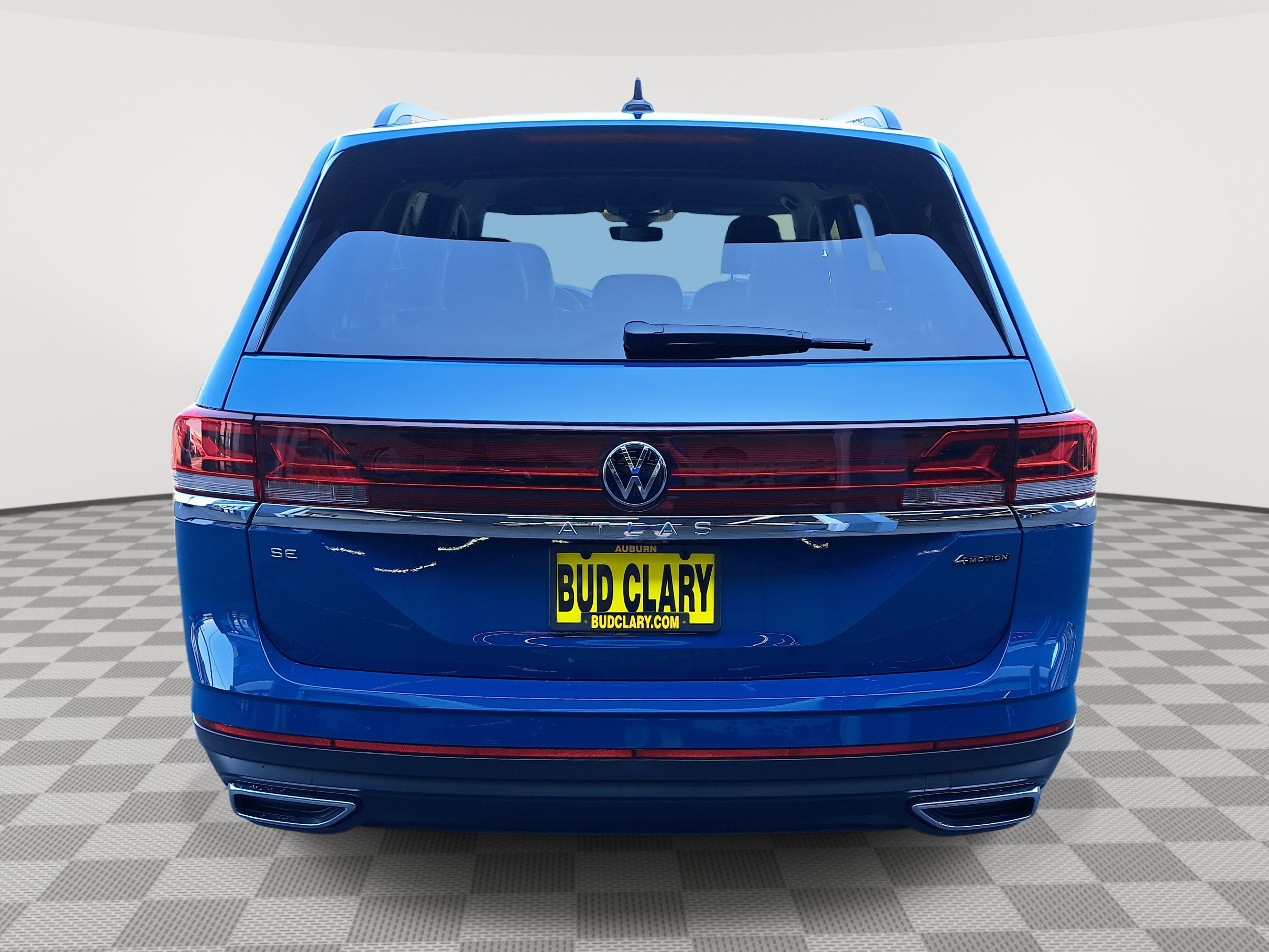 2026 Volkswagen Atlas SE Technology photo 2