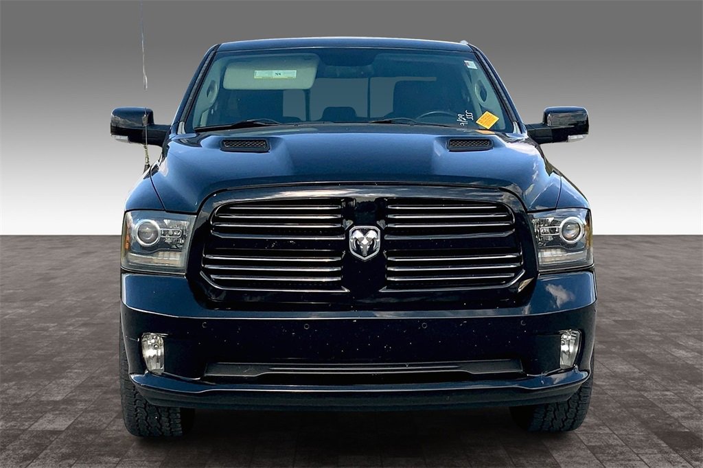 2015 Ram 1500 Sport photo 3