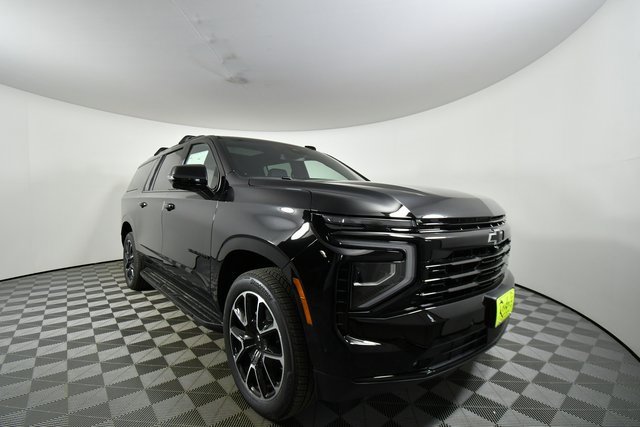 2025 Chevrolet Suburban RST photo 6