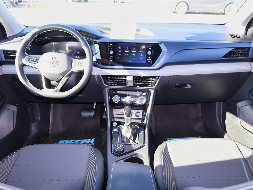 2024 Volkswagen Taos SE photo 12