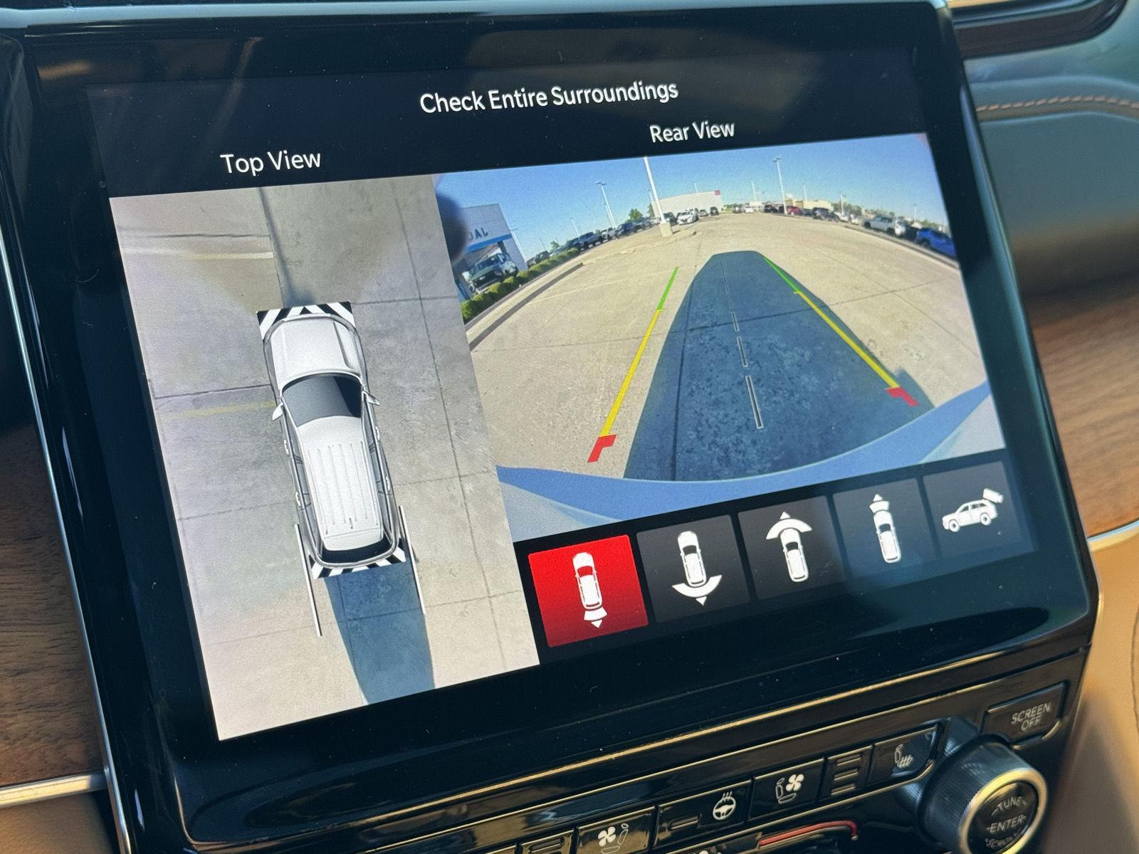 2023 Jeep Grand Cherokee L Summit Reserve photo 10