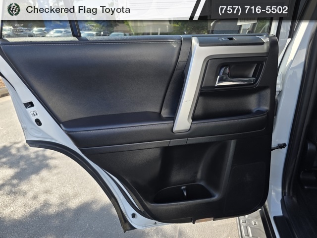 2024 Toyota 4Runner SR5 photo 39