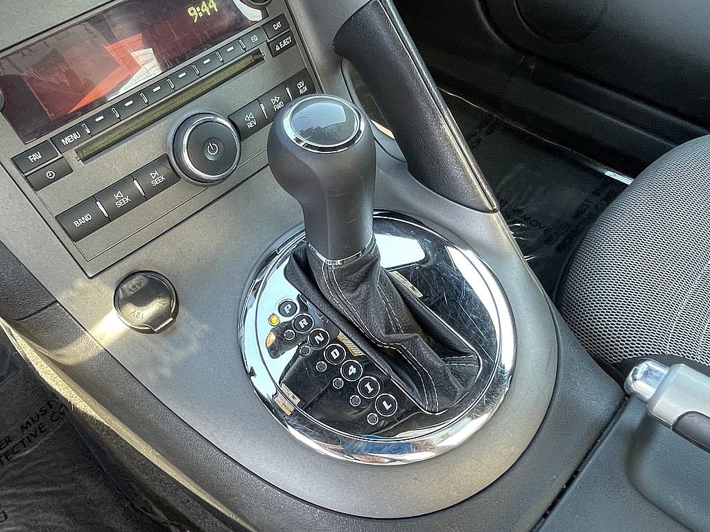 2008 Pontiac Solstice Base photo 13