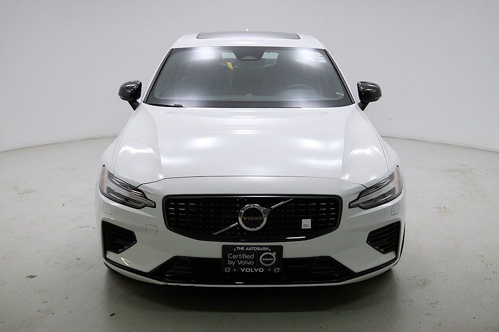 2023 VOLVO S60 - Image 5