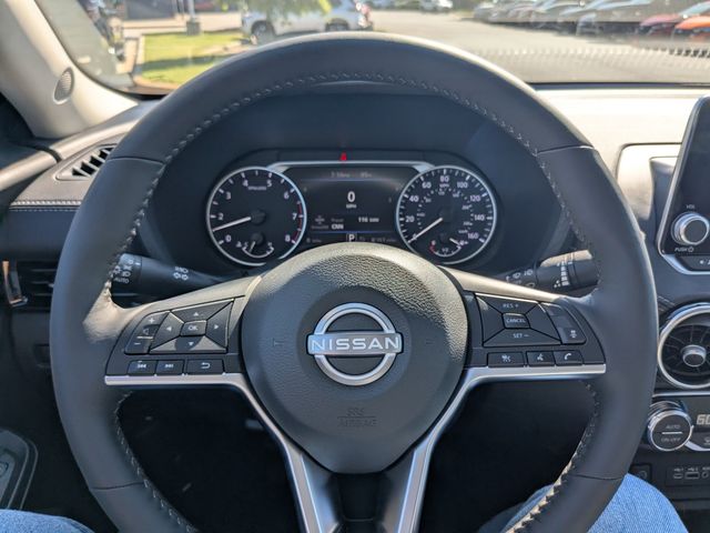 2025 Nissan Sentra SV photo 18