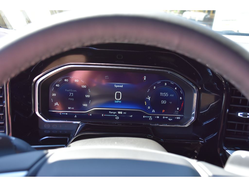 2025 Chevrolet Silverado 1500 LT photo 27