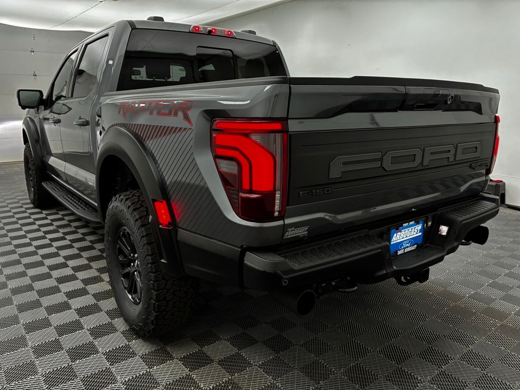 2025 Ford F-150 Raptor photo 2