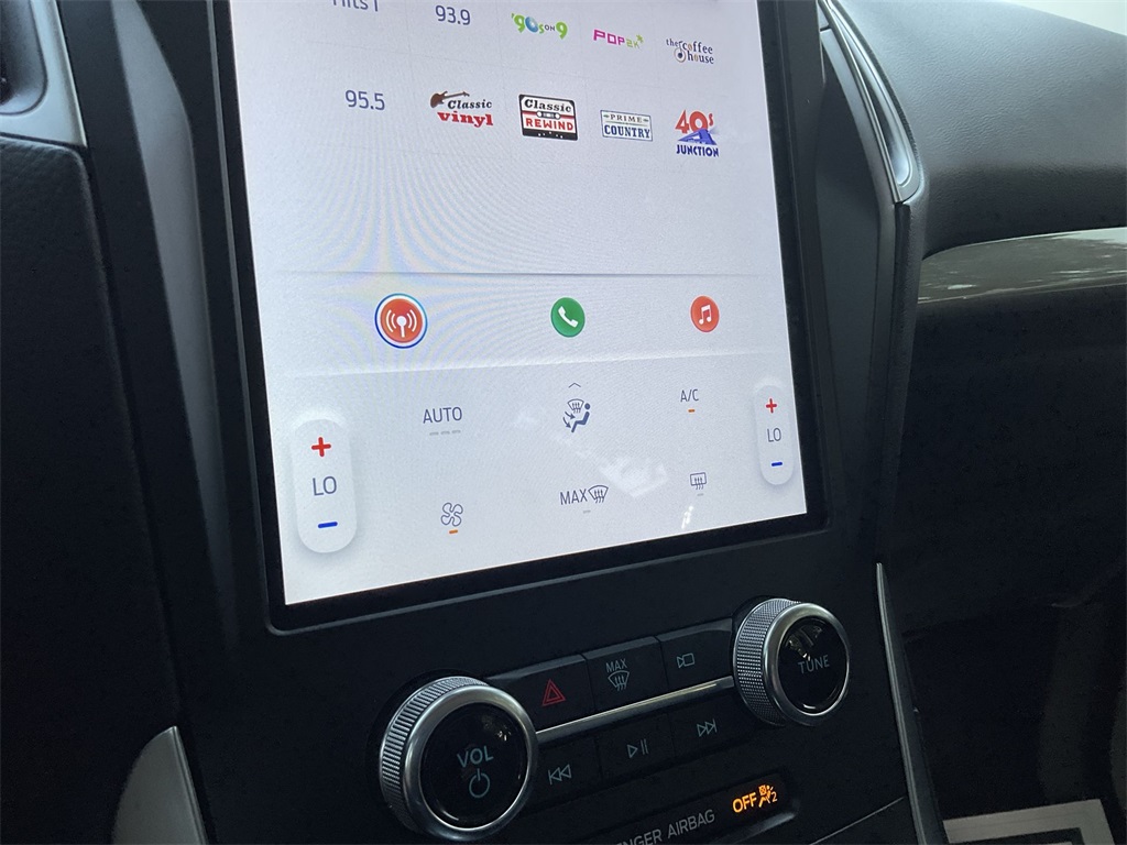 2024 Ford Edge SE photo 12