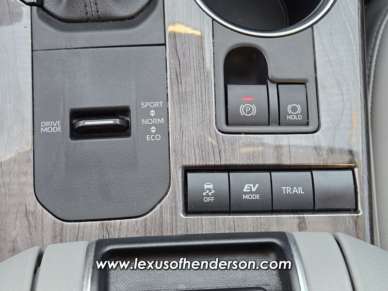 2021 Toyota Highlander Hybrid Platinum photo 26