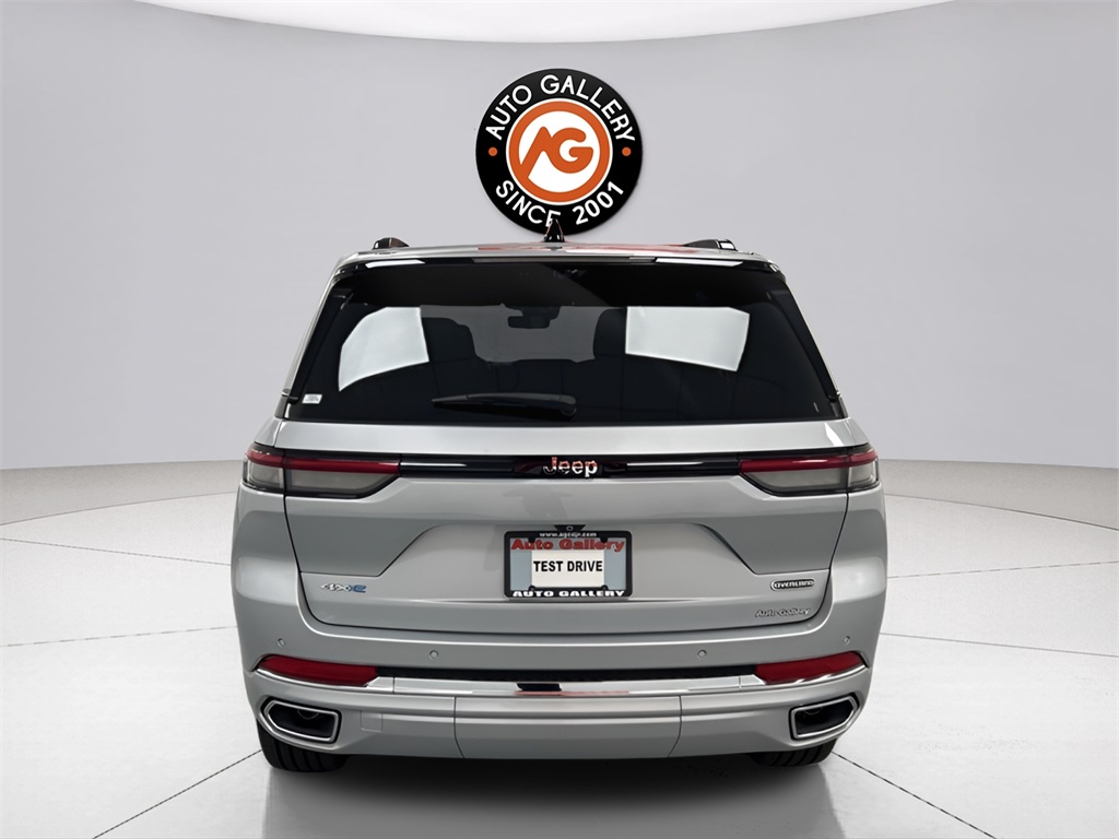 2022 Jeep Grand Cherokee Overland 4xe photo 4