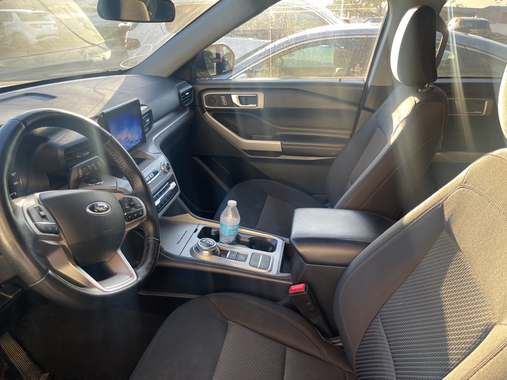 2024 Ford Explorer XLT photo 5