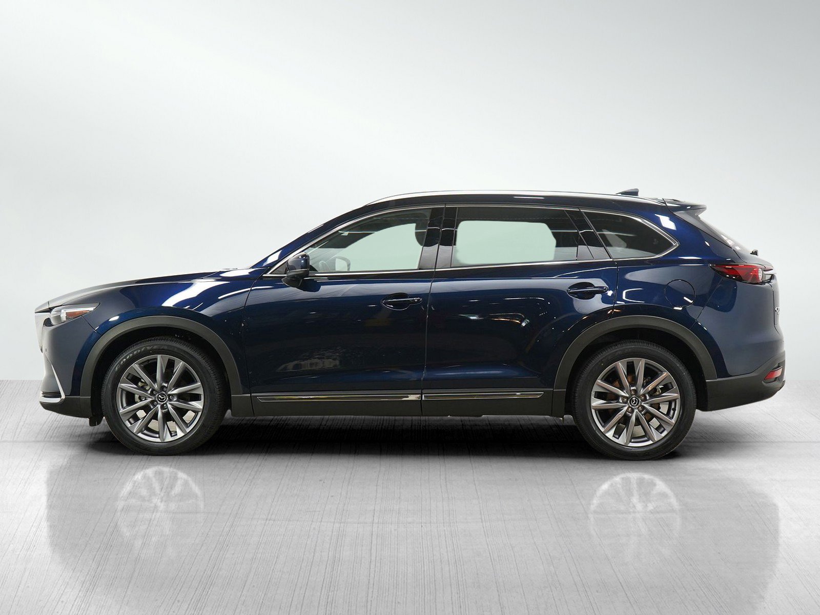 Used 2022 Mazda CX-9 Grand Touring with VIN JM3TCBDY1N0620032 for sale in Burnsville, Minnesota