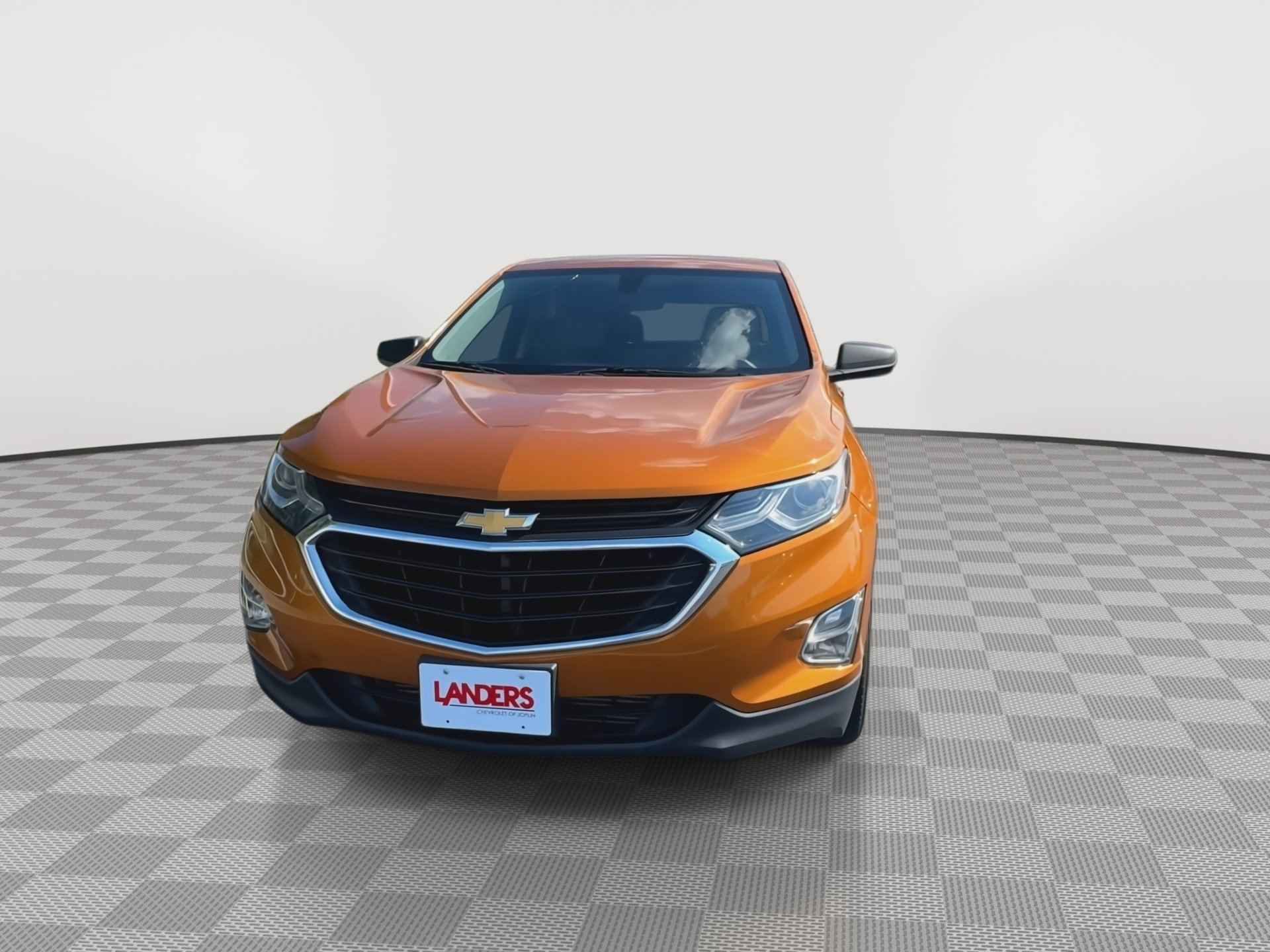 2018 Chevrolet Equinox LS photo 3