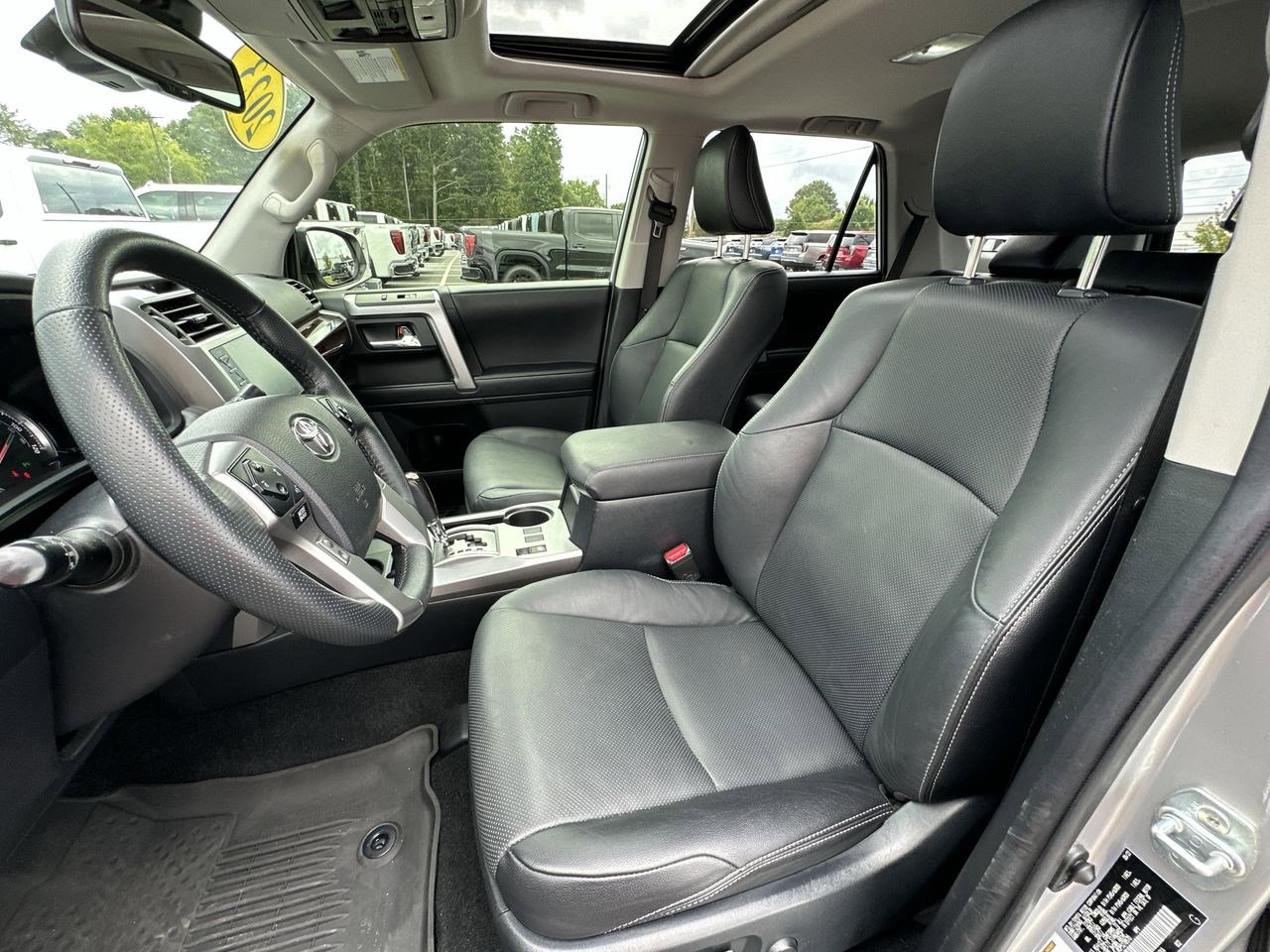 2023 Toyota 4Runner Limited photo 30