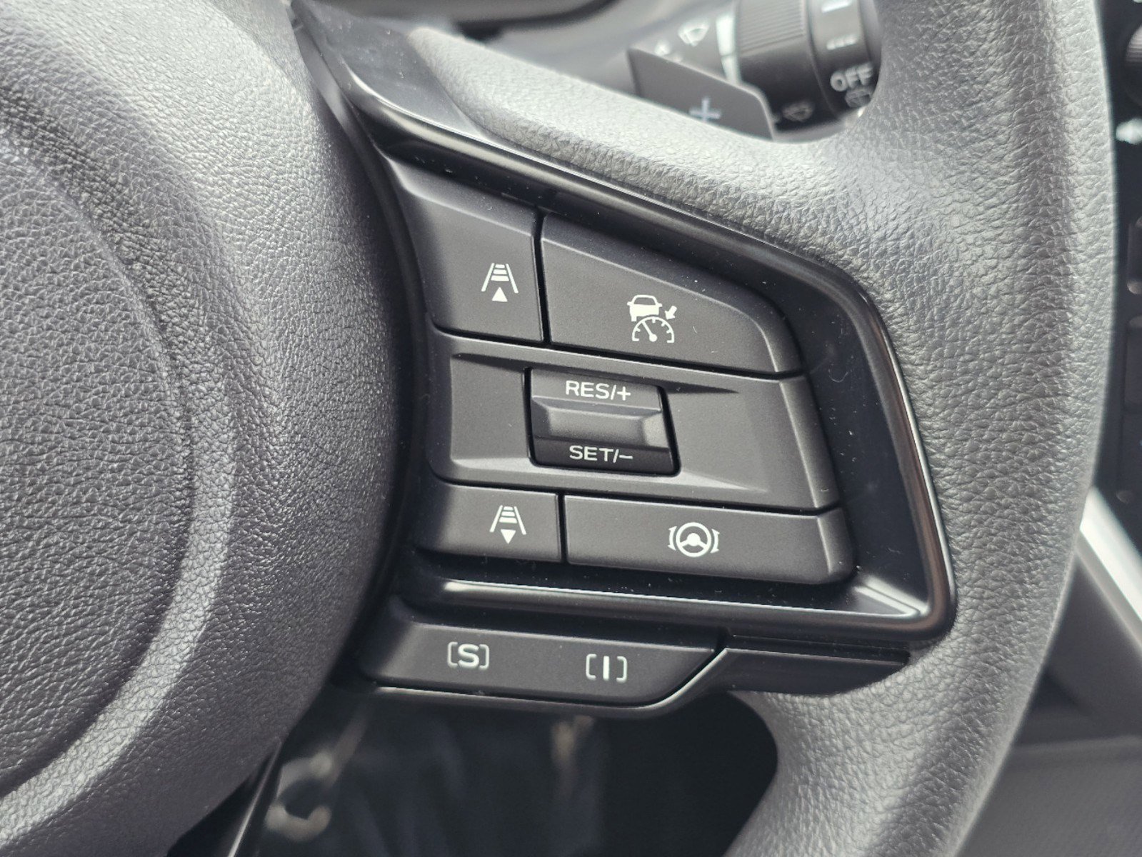 2025 Subaru Crosstrek Premium photo 23