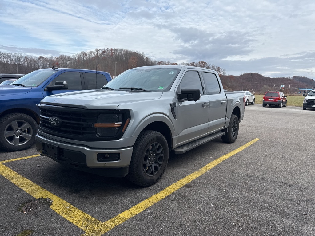 2024 Ford F-150 XLT's photo