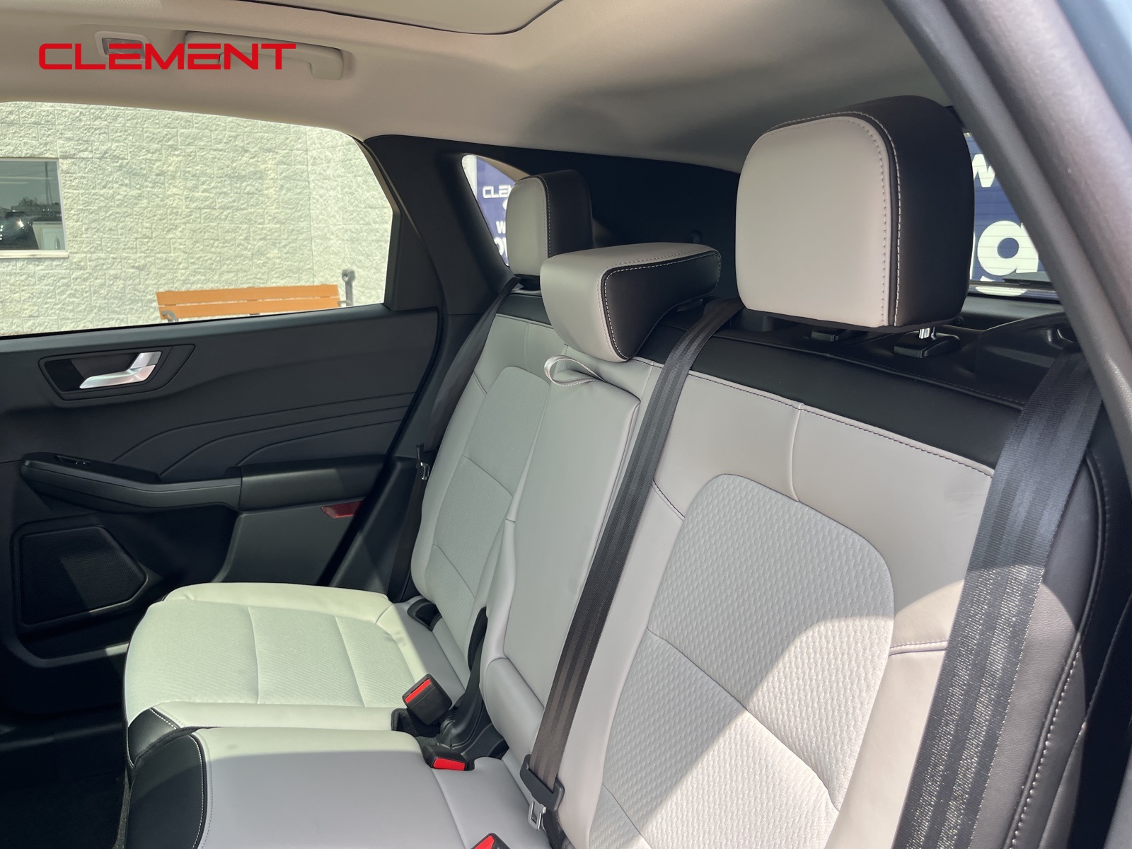 2025 Ford Escape Plug-In Hybrid photo 34