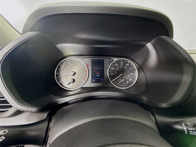 2025 Nissan Sentra S photo 13
