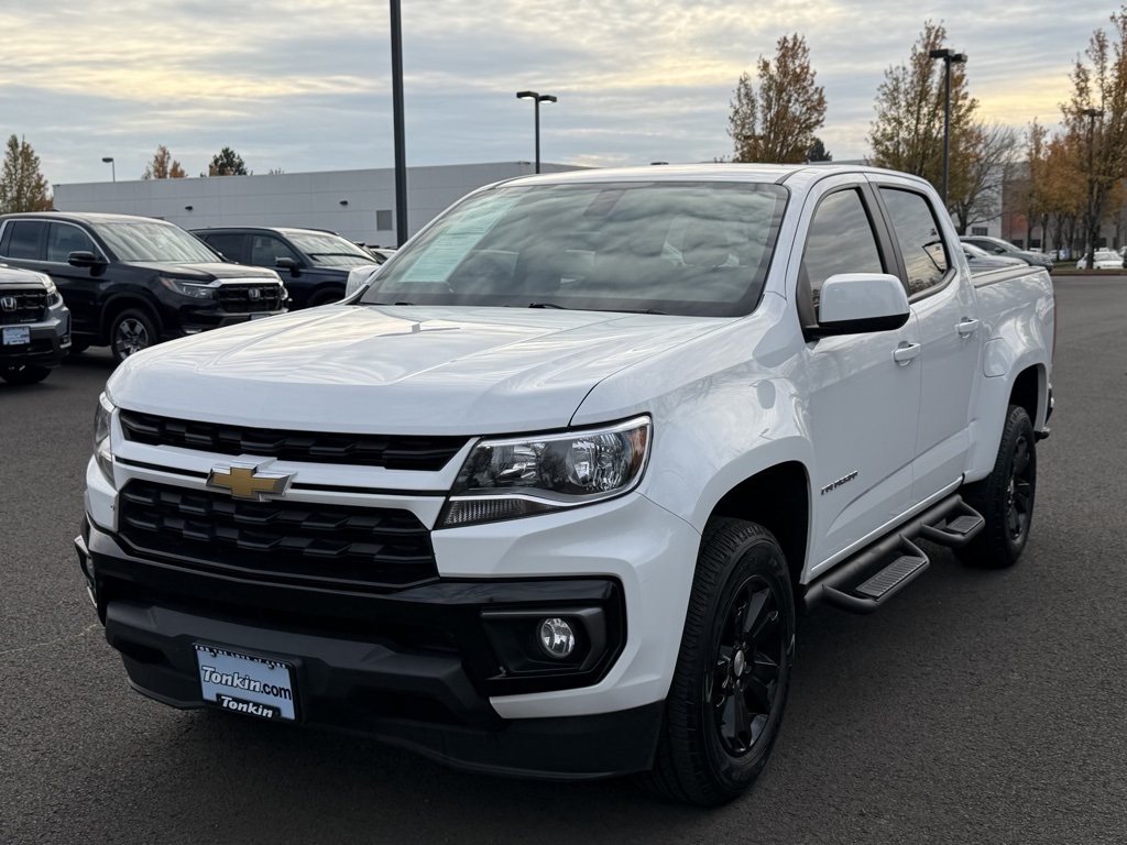 2022 Chevrolet Colorado LT photo 3