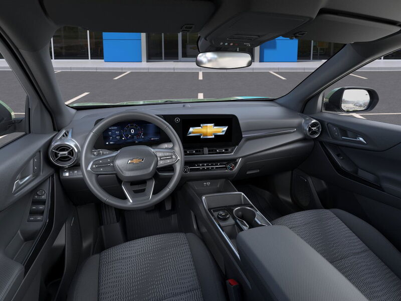 2026 Chevrolet Equinox LT photo 13