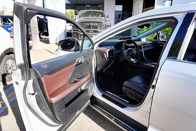 Used 2017 White Lexus 350 image 36