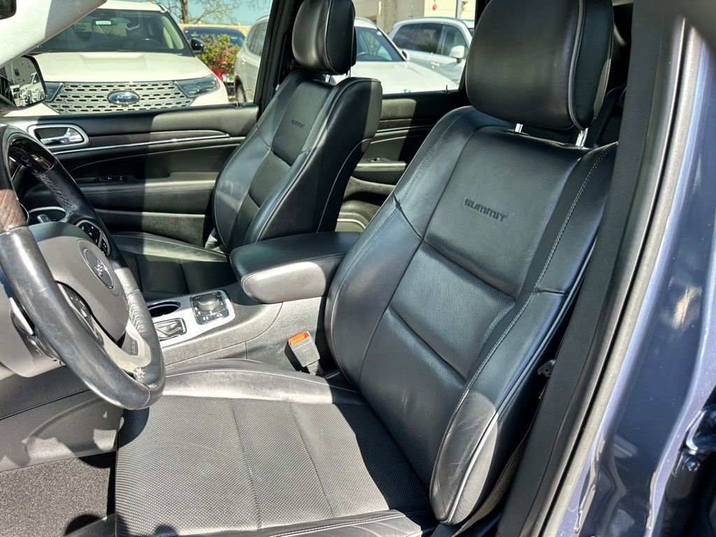 2021 Jeep Grand Cherokee Summit photo 14