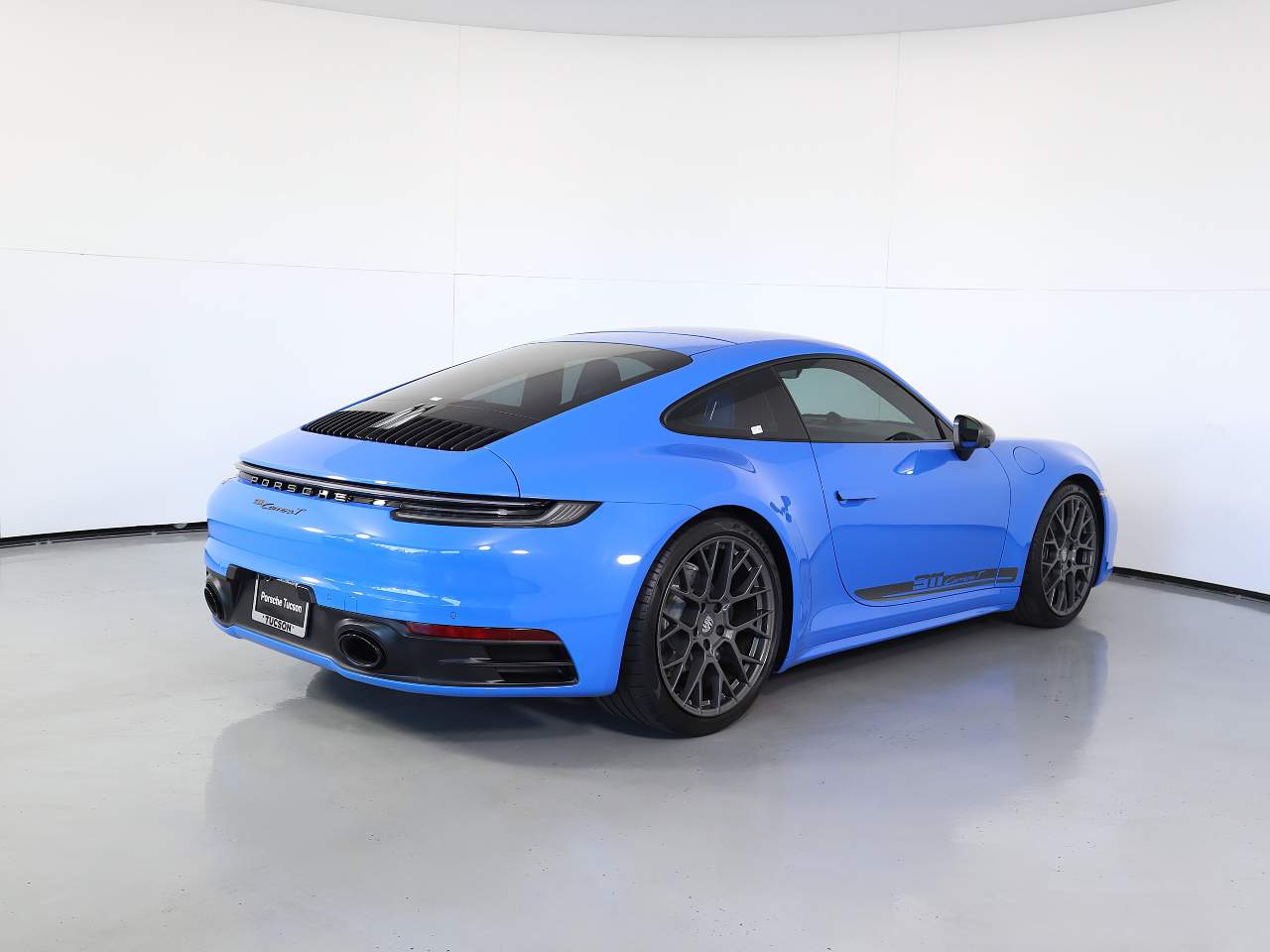 2024 Porsche 911 T photo 7