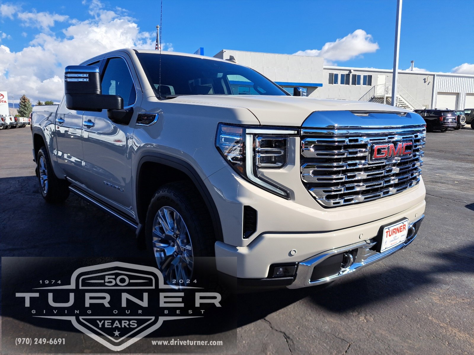 2026 GMC Sierra 1500 Denali's photo