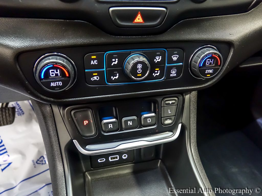 2021 GMC TERRAIN - Image 18