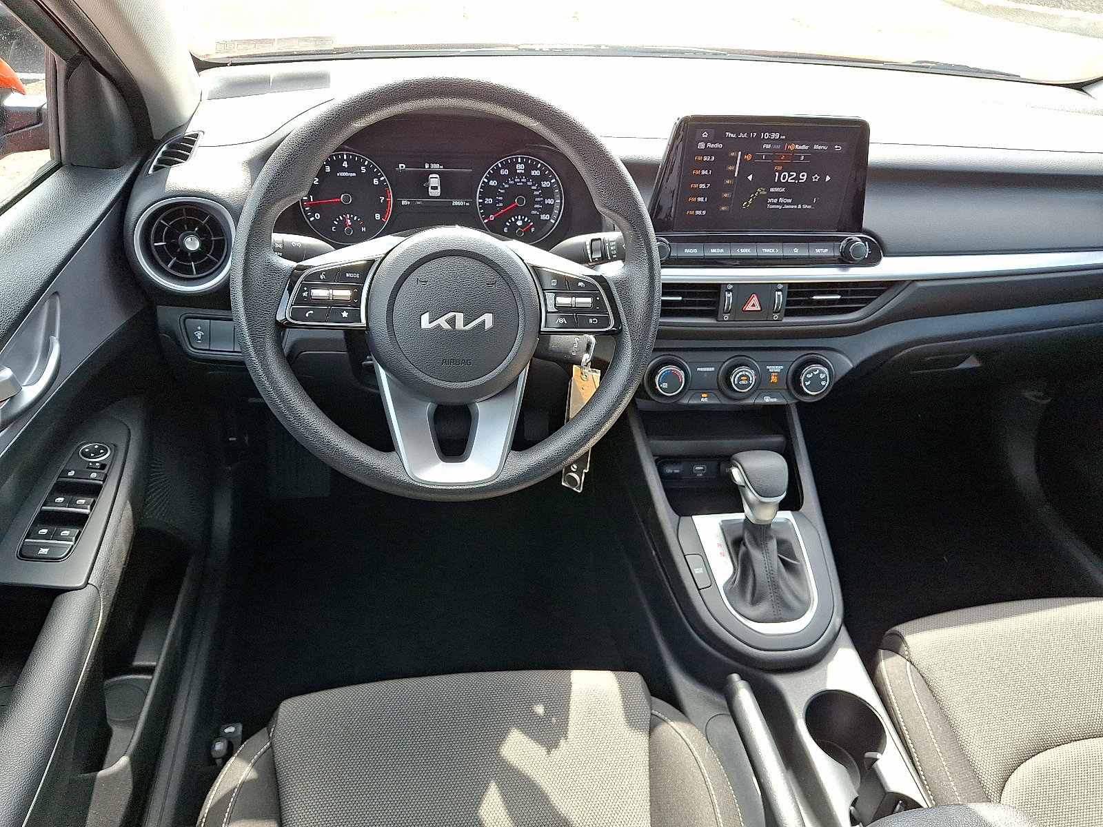 2024 Kia Forte LXS photo 11