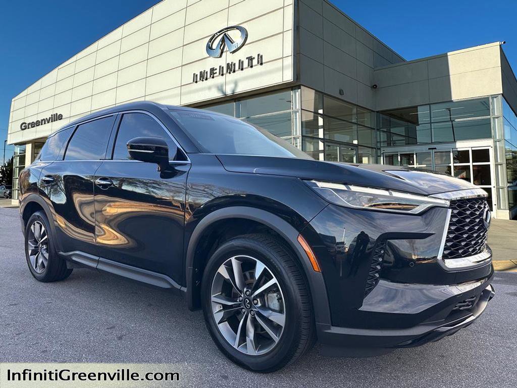 2023 INFINITI QX60 LUXE's photo