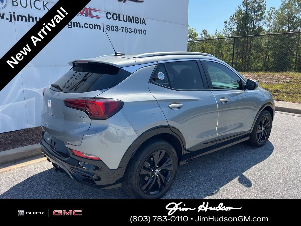 2024 Buick Encore GX Sport Touring photo 3