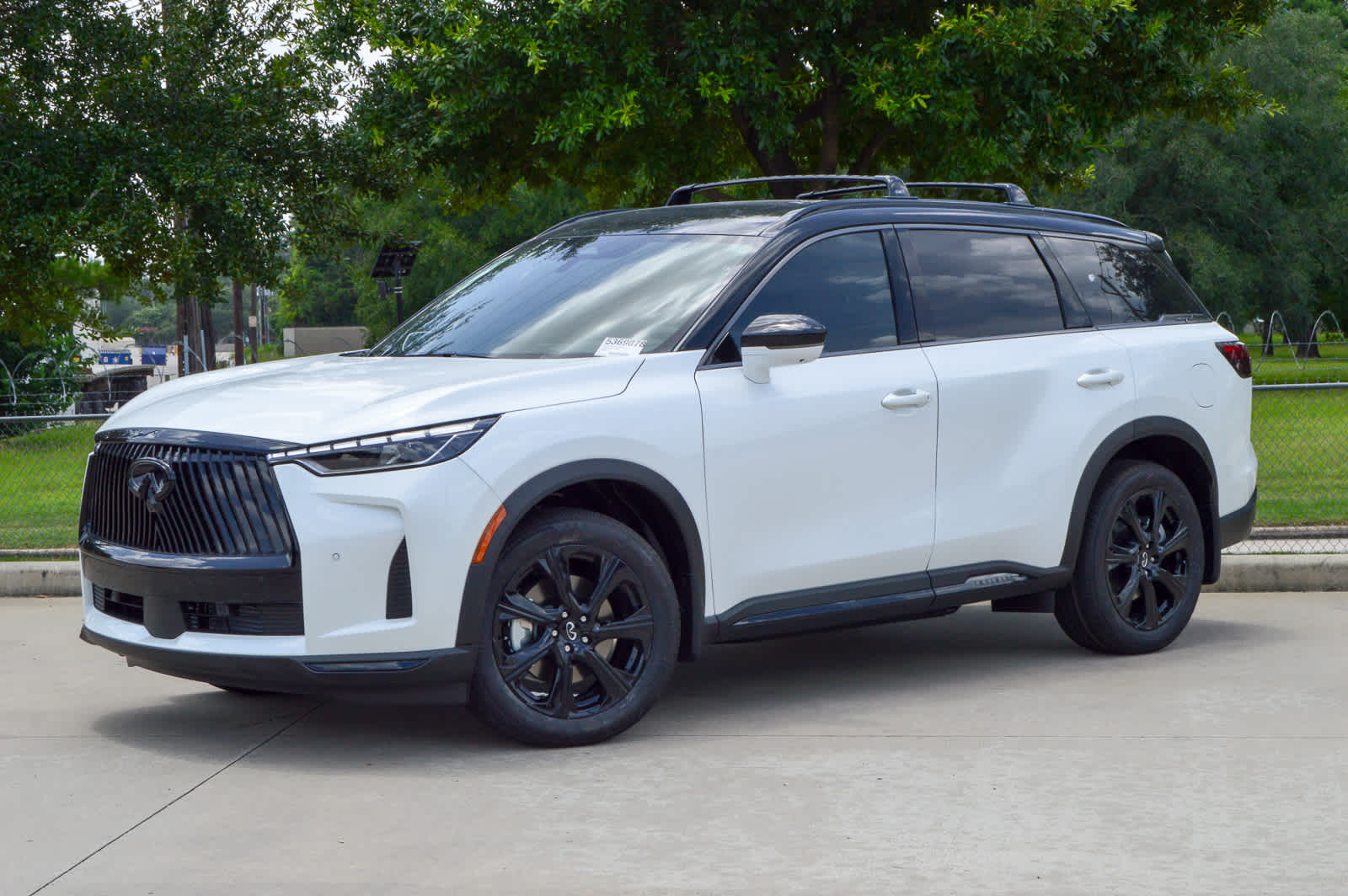 2026 Infiniti QX80 Autograph AWD photo 6
