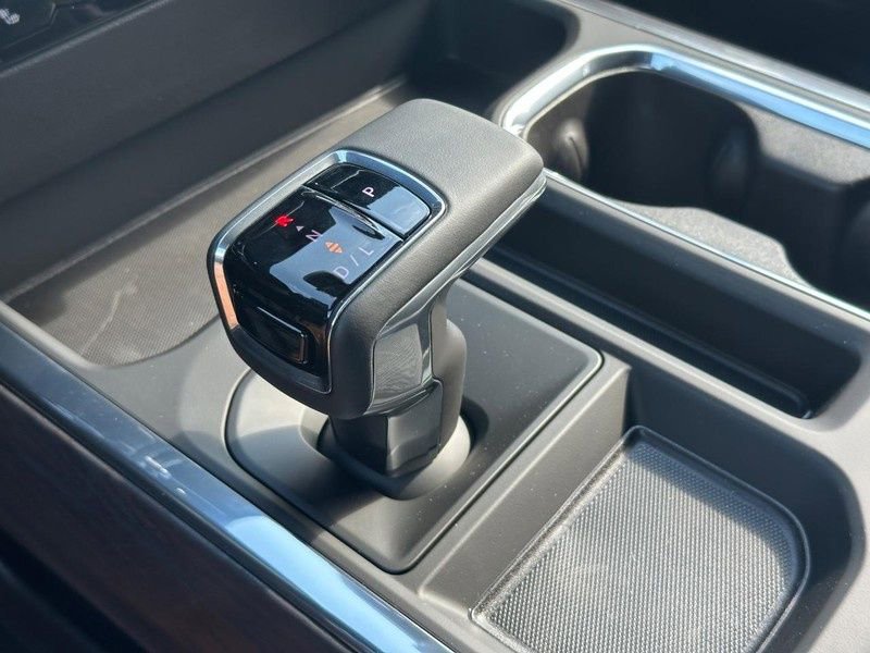 2026 Gmc Sierra 1500 SLT photo 15