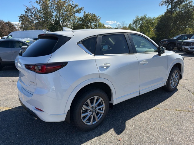 2025 Mazda CX-5 2.5 S Preferred photo 3