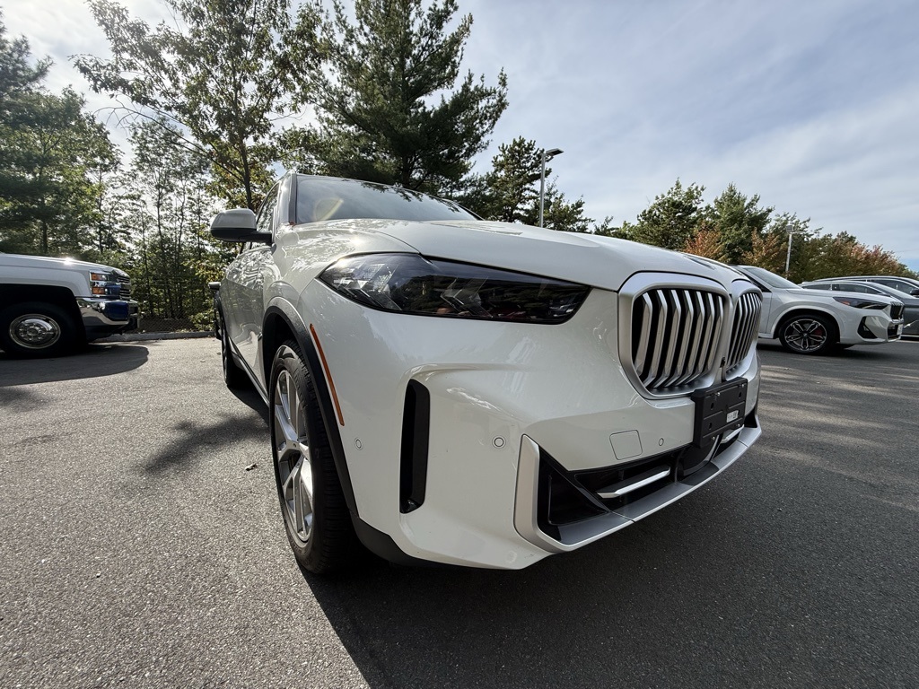 2024 Bmw X5 xDrive40i photo 2