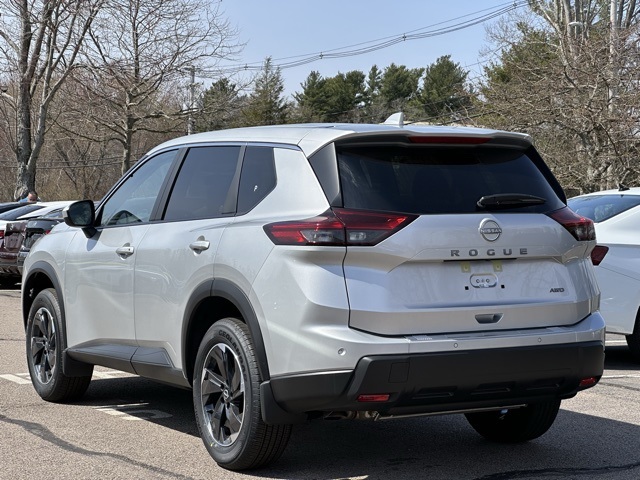 2025 Nissan Rogue SV photo 3