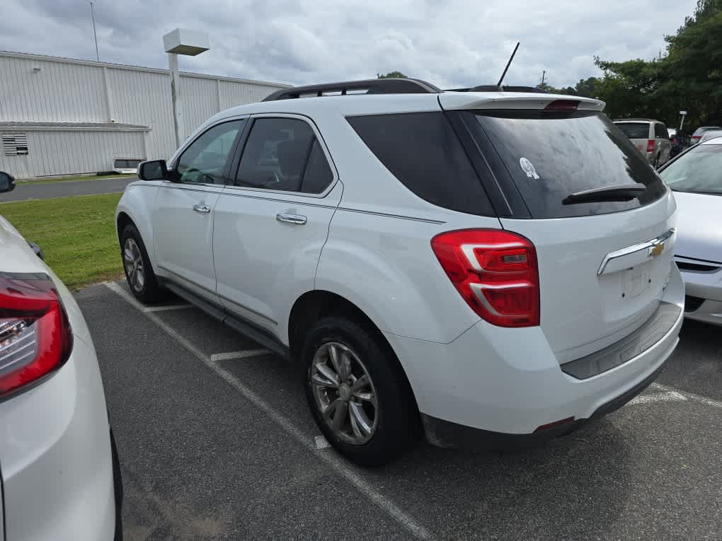 2016 Chevrolet Equinox LT photo 4