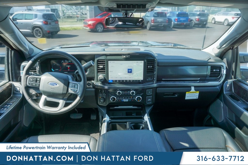 2025 Ford F-250 photo 4