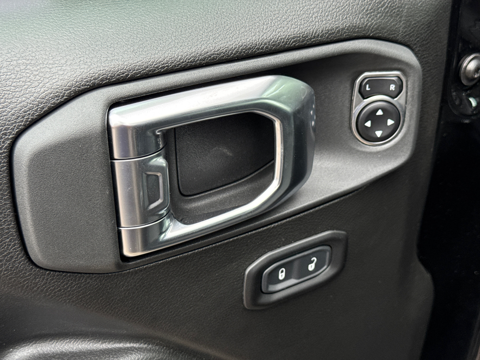 2025 Jeep Wrangler Sport 4xe photo 26