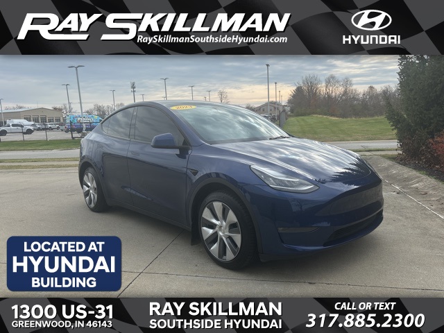 2023 Tesla Model Y Long Range's photo