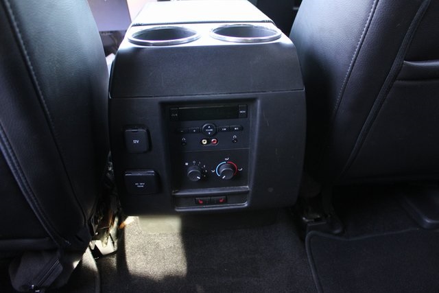 2014 Ford Expedition Limited photo 32
