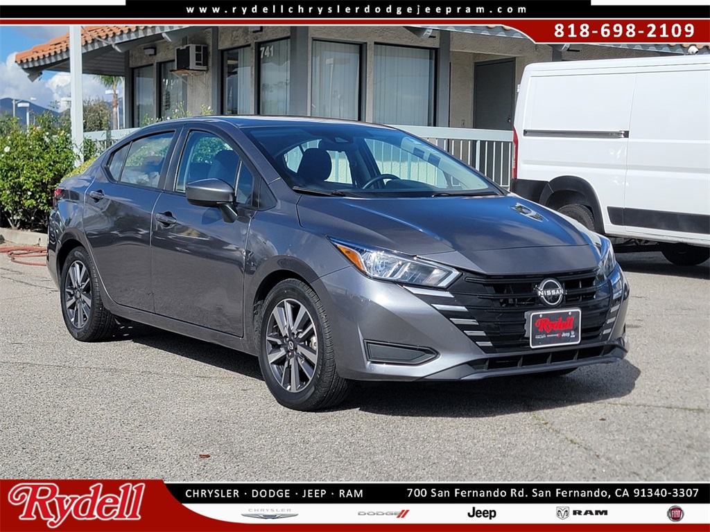 2023 Nissan Versa Sedan SV